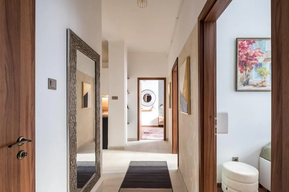 Elisabeth Nest W 2Br And Ac By Nw Apartment Budapest