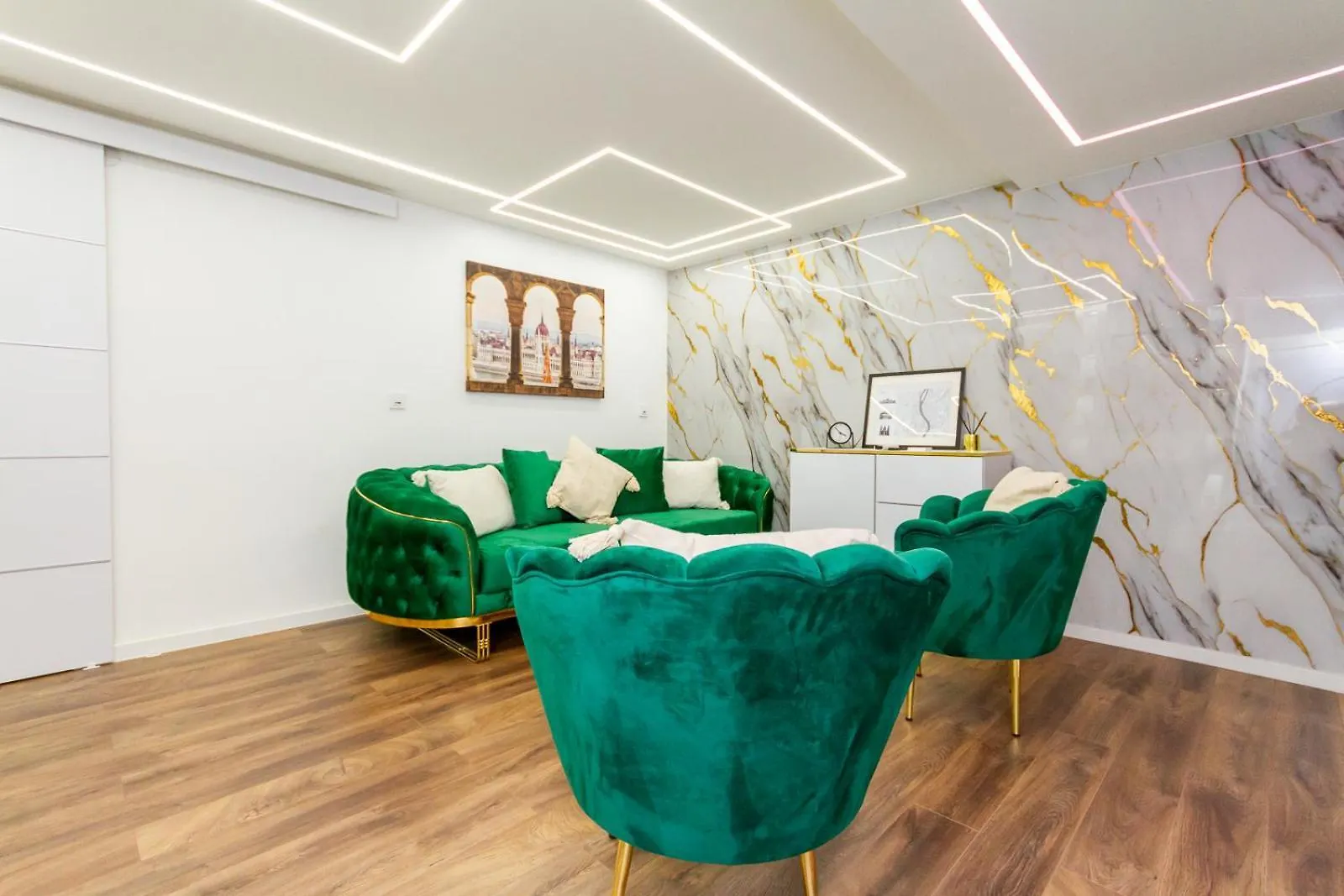 Elisabeth Nest W 2Br And Ac By Nw Appartement Boedapest Hongarije